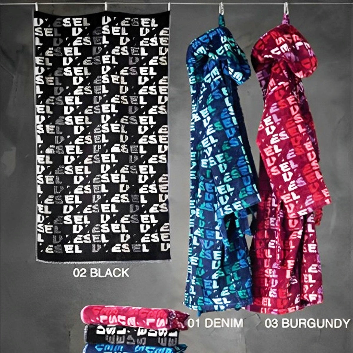 Ripped Logo Bathrobe